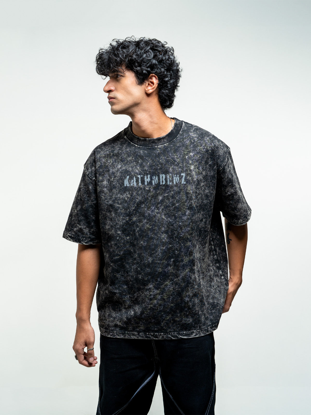 Genesis Shadow luxury oversized t-shirt Kathnbenz India