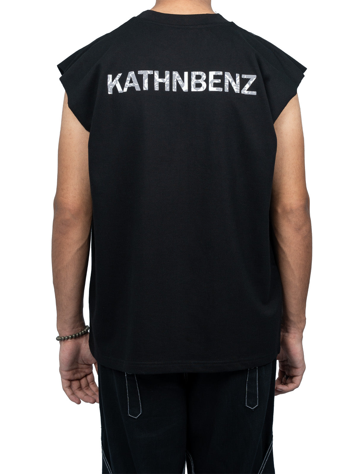 Black oversized tee with embroidered cross and cloud pigeon graphic Kathnbenz