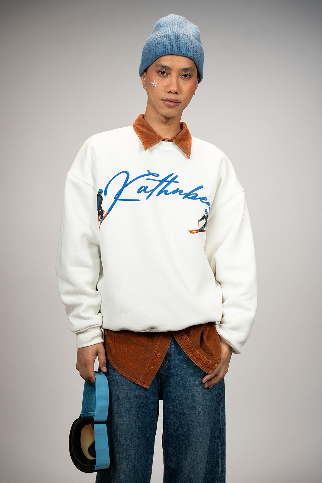 Kathnbenz crewneck off white men winter Winter Glide back view premium