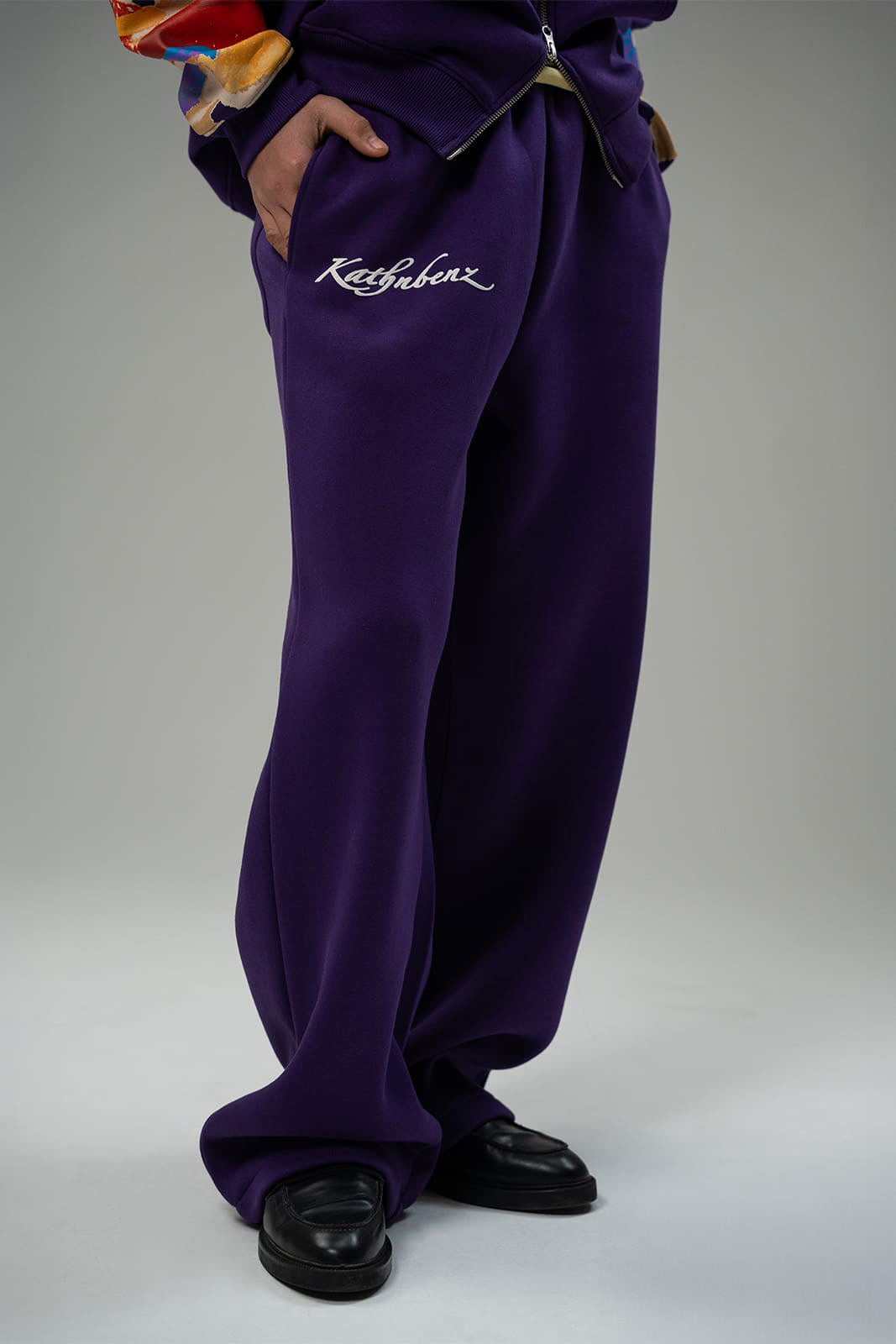 Kathnbenz streetwear pants purple men Purple State front view