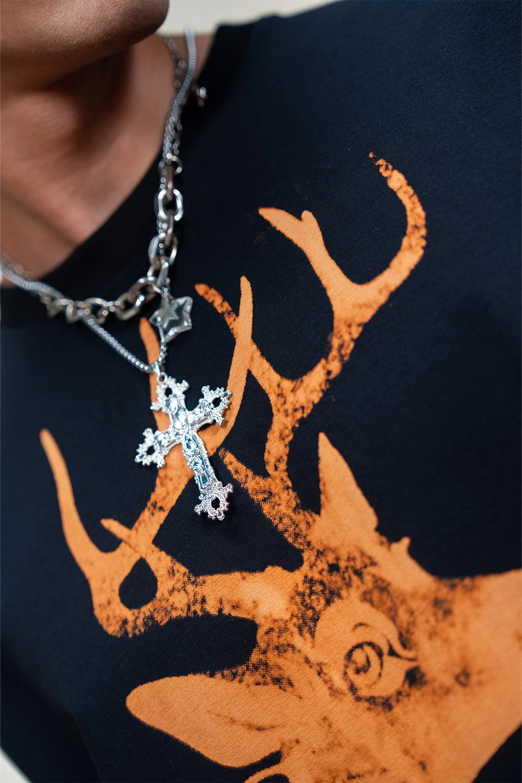 Sea Reindeer Vest - Black