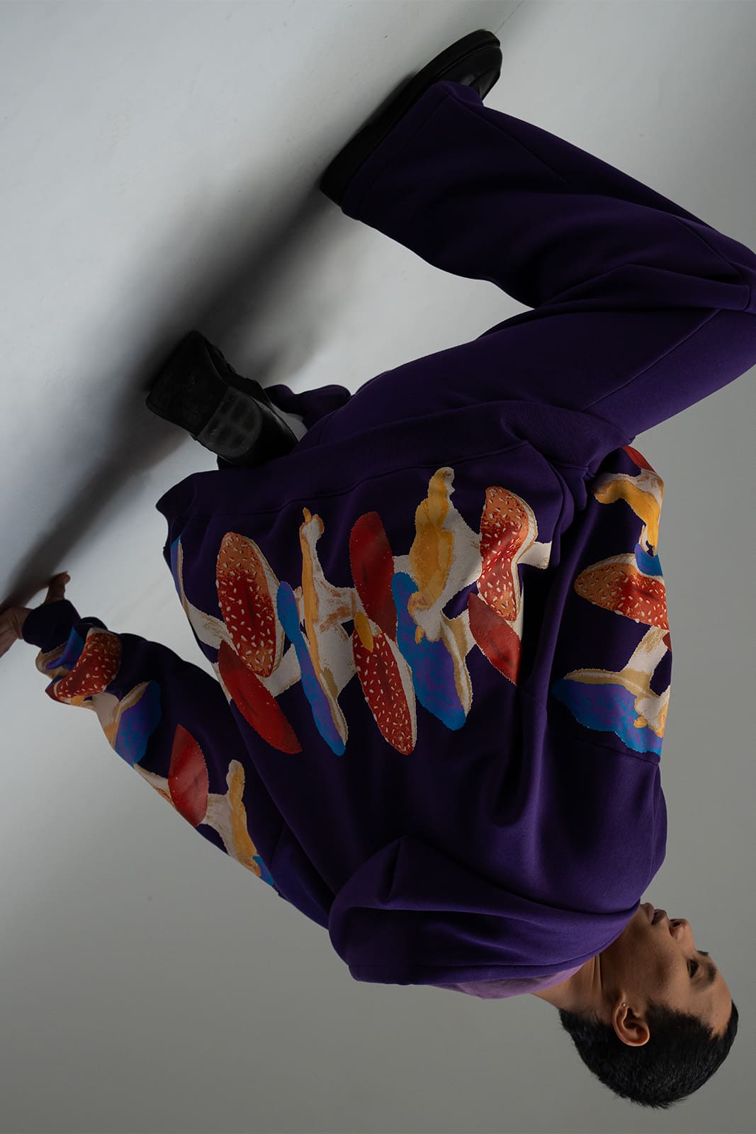 Psil purple fleece zipper jacket designed for layered winter wear