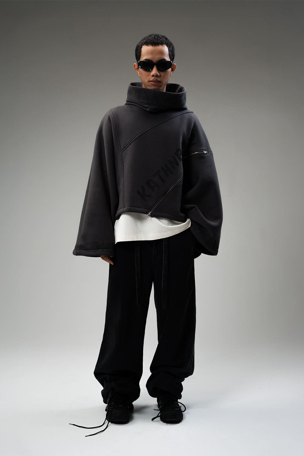 Kathnbenz oversized hoodie grey men Voidform front view streetwear