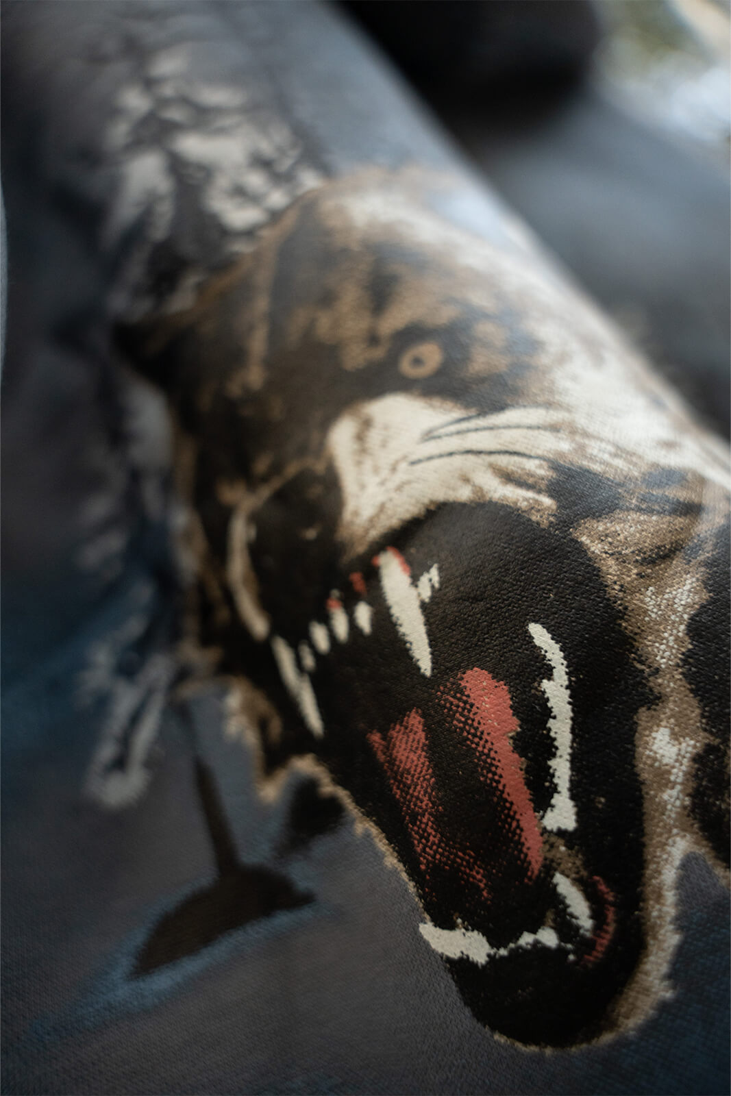 Kathnbenz wolf print hoodie grey men graphic detail bold design