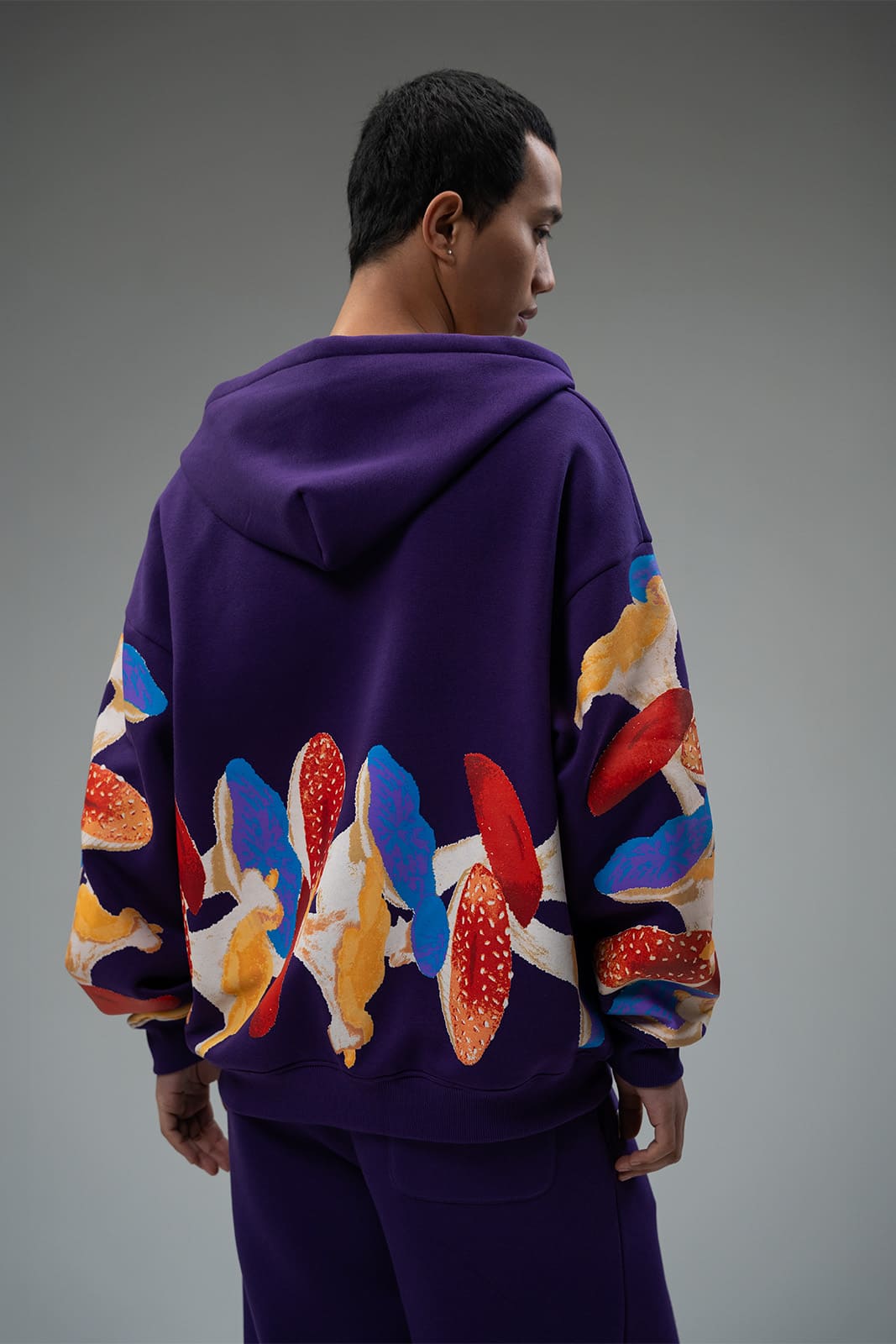 Kathnbenz zipper hoodie purple men Psil back view oversized premium